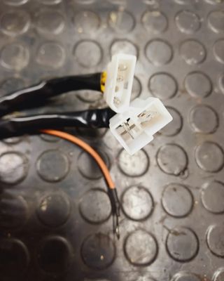 Regulador para BMW F650 y Aprilia Pegaso