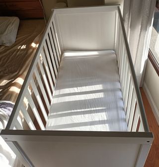 Cuna SUNDVIK blanca
