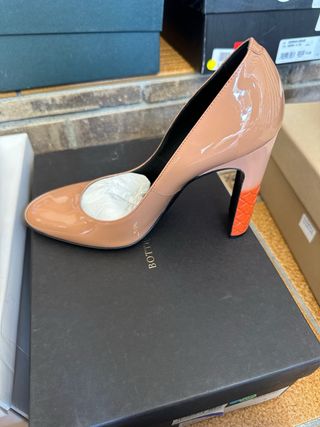 Zapatos Bottega Veneta Beige y Naranja Nuevos