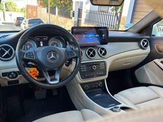 Mercedes-Benz GLA 2016