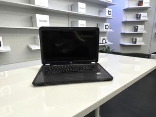 Notebook  hp i3   Pro  8 GB RAM- SSD con Win 10 