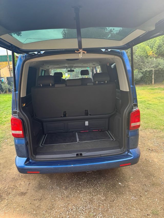 Volkswagen Multivan 2010