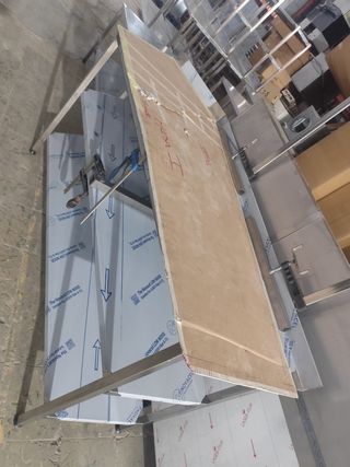 Mesa de acero inoxidable a medida
658746091