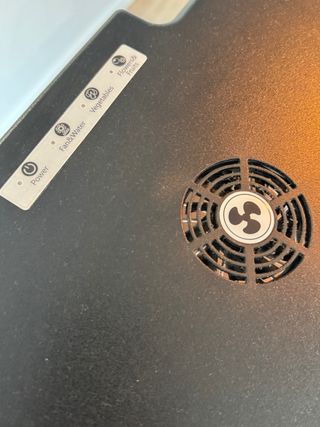 Huerto Hidropónico Inteligente con WiFi