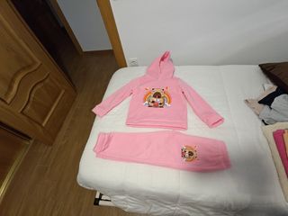 Chándal Capibara Rosa psra niñas 4-5 años