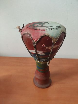 Tambor Darbouka de arcilla esmaltada