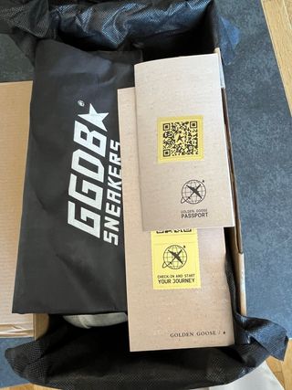 Golden Goose Superstar Sneakers Edicion Limitada