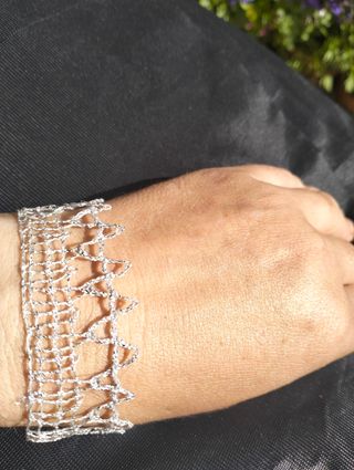 Pulsera Encaje Bolillos Metalizada Plateada