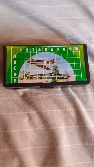 Antiguo juego portátil Guerra de Aviones