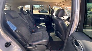 Ford S-MAX 2011