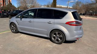 Ford S-MAX 2011
