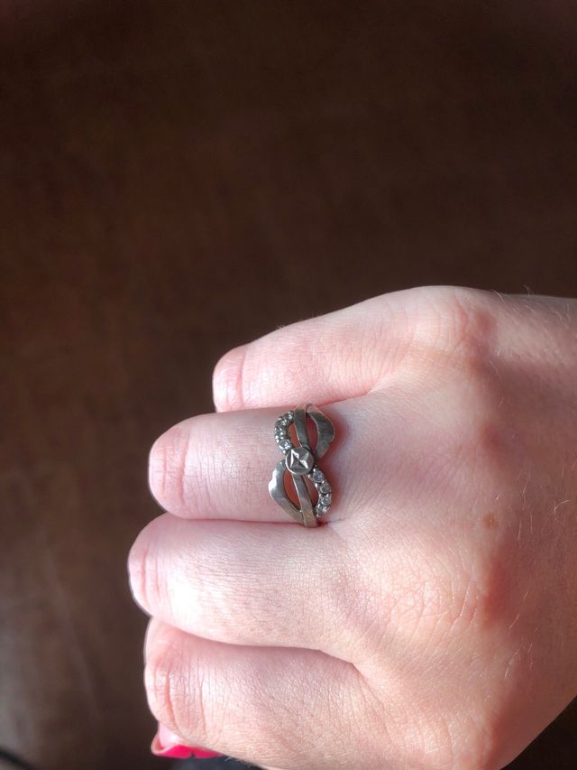 Anillo plata con brillantes