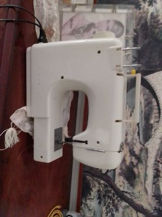 Macchina da cucire Necchi 270