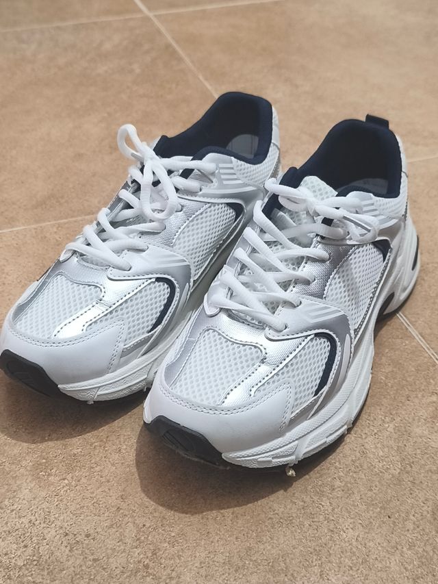 Zapatillas nuevas