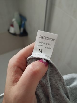 Mono deportivo gris