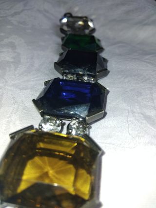 Pulsera Emporio Armani con pedrería