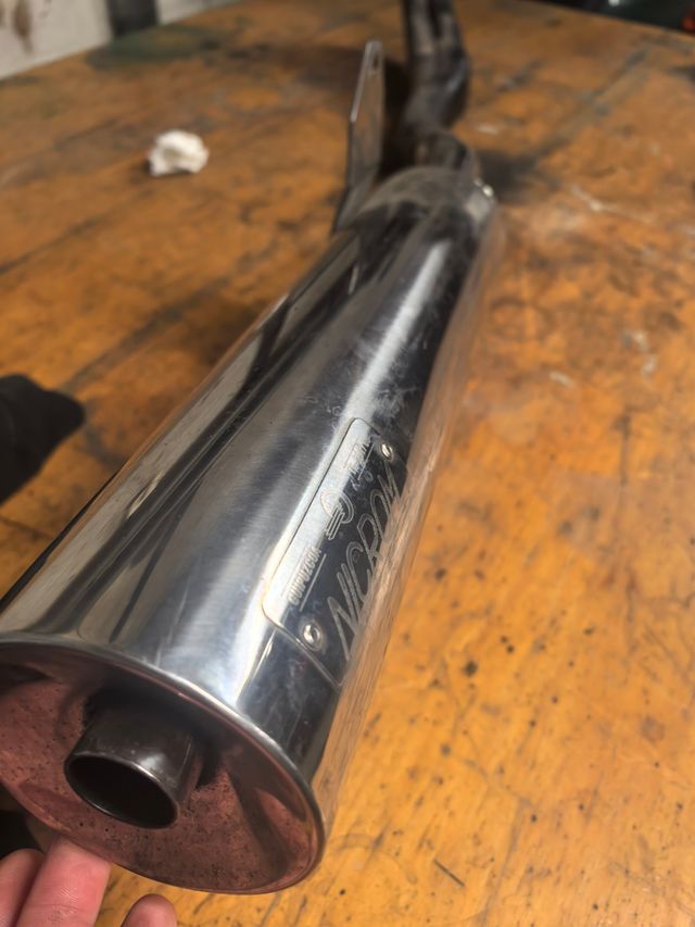 Escape Suzuki Bandit 400