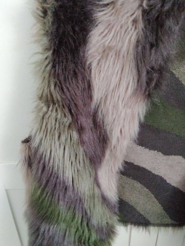 Chaleco pelo sintético