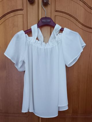 Blusa hombros descubiertos blanca