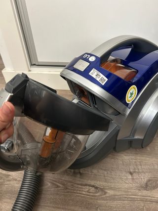 Aspiradora LG Kompressor Azul