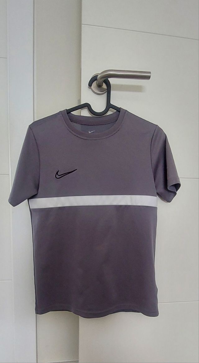 Lote Nike kids T.M-L