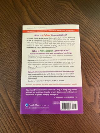 Nonviolent Communication: A Language of Life: L...