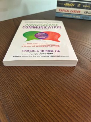 Nonviolent Communication: A Language of Life: L...