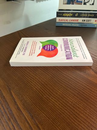 Nonviolent Communication: A Language of Life: L...