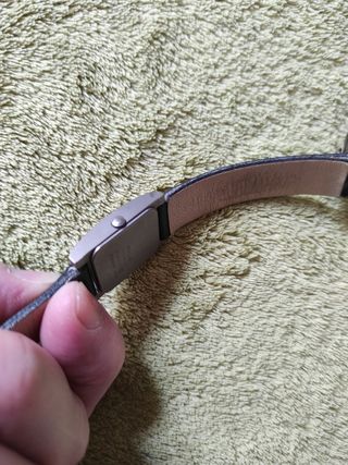 Reloj Pulsar Mujer Titanio Correa Negra