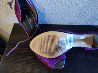 Sandalias Gloria Ortiz fucsia 