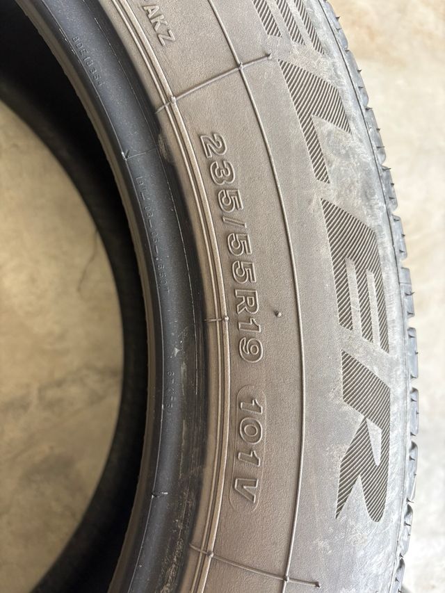 Pneus de carro Bridgestone