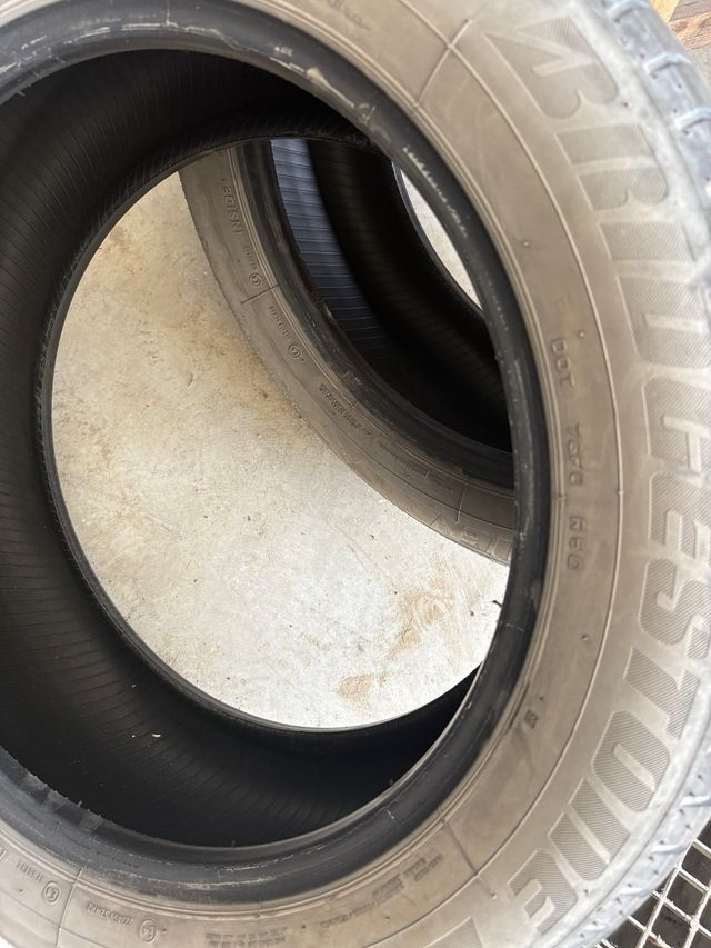 Pneus de carro Bridgestone