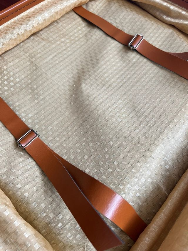 Maleta de cuero vintage (años 80) NUEVA