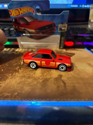 Hot Wheels Ford Escort RS2000 