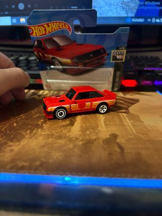 Hot Wheels Ford Escort RS2000 