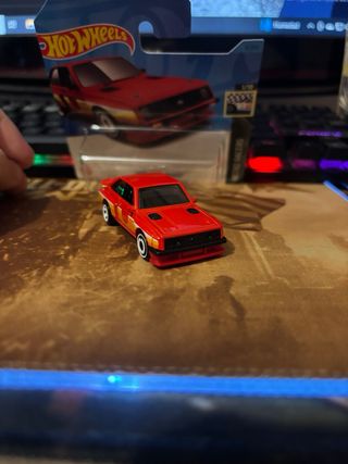 Hot Wheels Ford Escort RS2000 