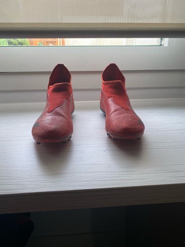 Botas de fútbol Adidas Predator Rojas