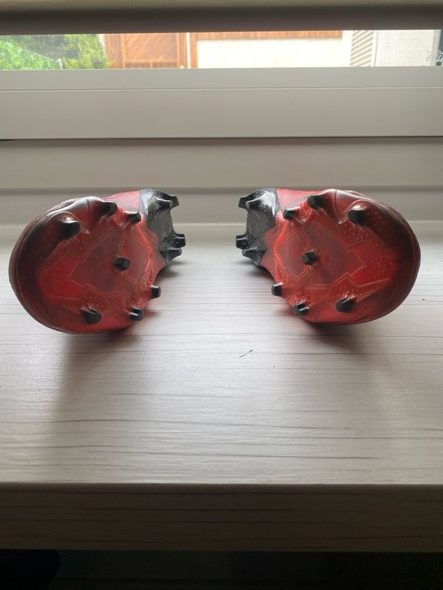 Botas de fútbol Adidas Predator Rojas