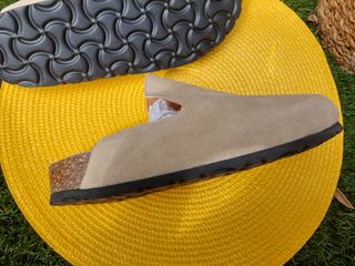 Zapatos piel nuevos