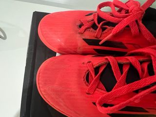 Botas de fútbol Adidas sala niño F50