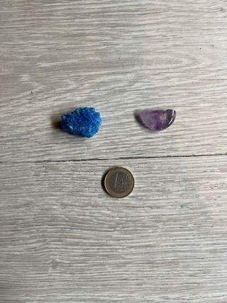 Collezione di minerali e pietre semipreziose