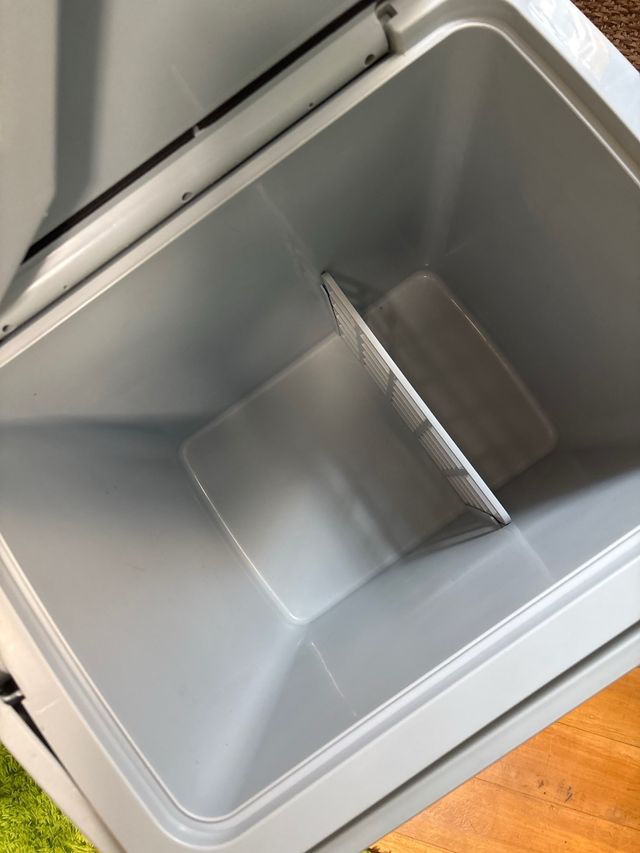 Nevera Eléctrica 25L coche o camping
