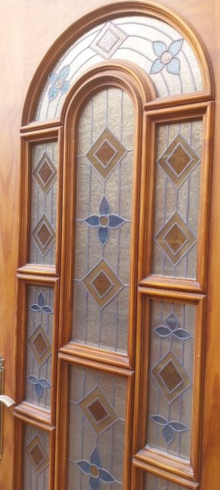 3 Puertas de Madera con Cristal