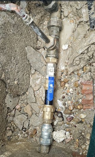 FONTANERO CON MÁS DE 20 AÑOS DE EXPERIENCIA 