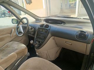 Citroen C4 Picasso 2004
