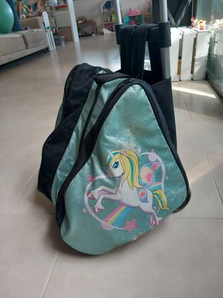Maletín portapatines con ruedas y dibujo unicornio