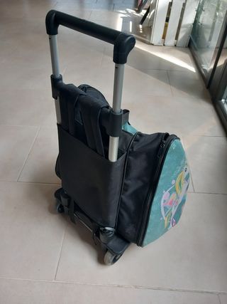 Maletín portapatines con ruedas y dibujo unicornio