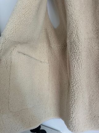 Chaleco de piel de cordero natural