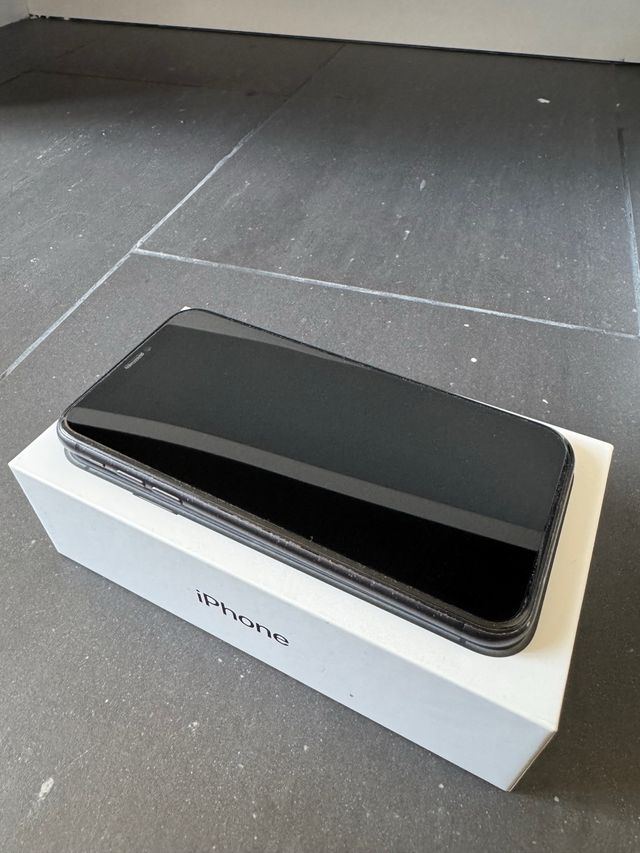 iPhone 11 Negro 256GB