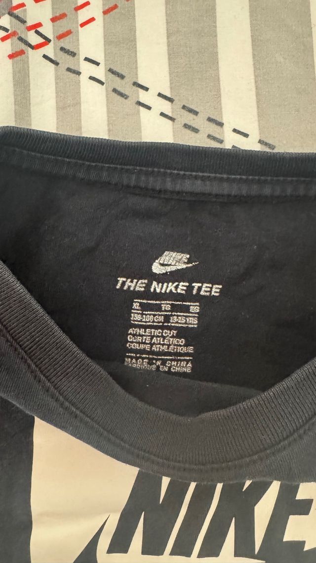 Camiseta Nike Negra Talla M